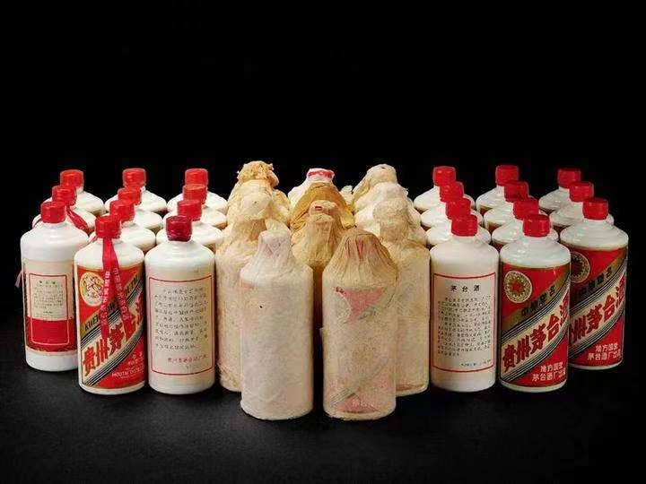 曲江日照岚山回收酒价格哪里回收(附近上门回收茅台酒）?